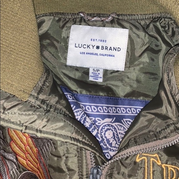 Limited edition embroidered triumph tiger jacket - Picture 2 of 7